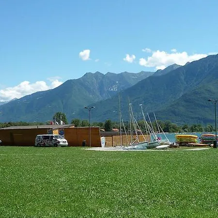 Sleeps 3 Pool Appartement Cresciasca
